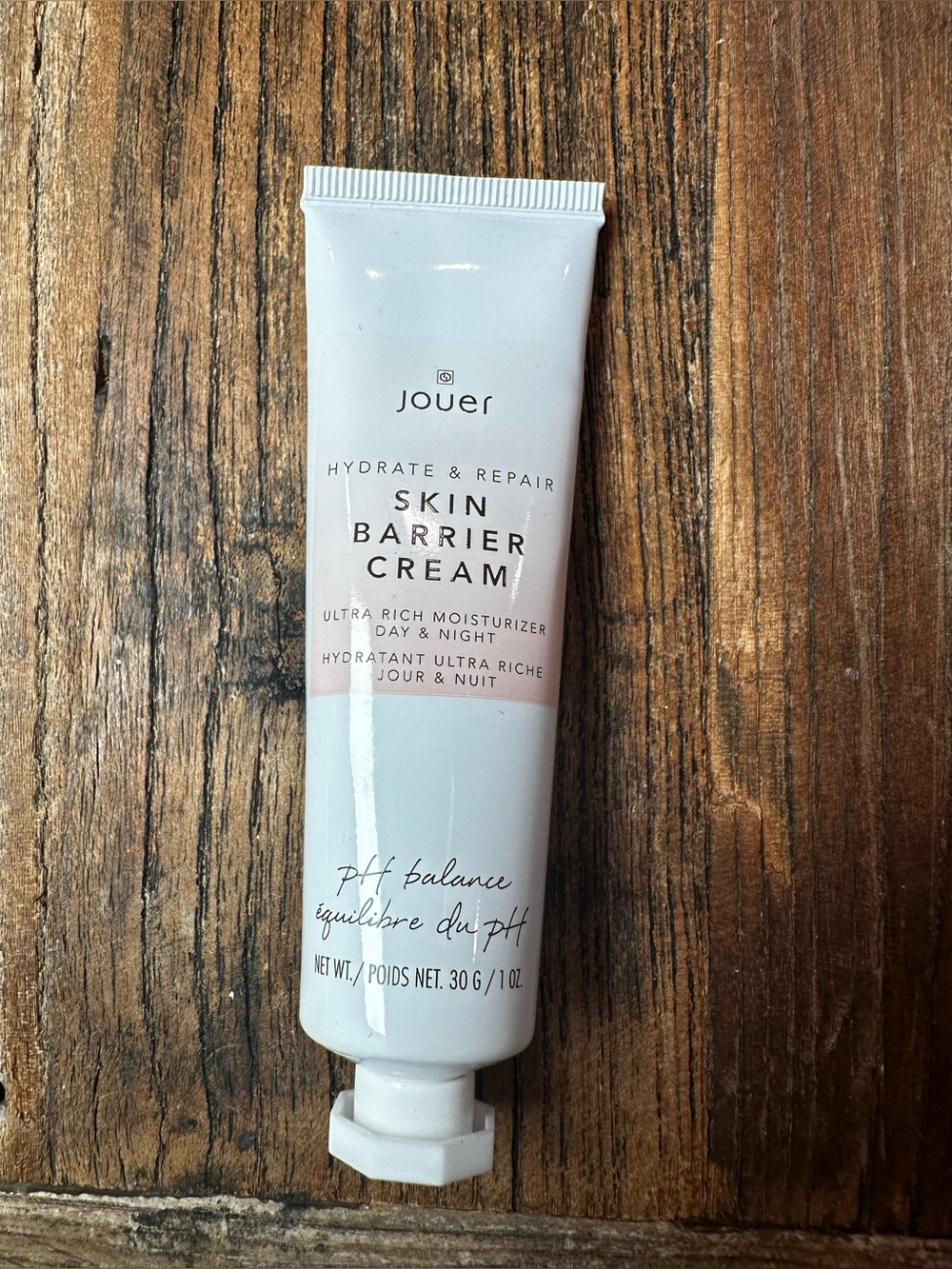 jouer Skin Barrier Cream - White with Pale Pink Accent